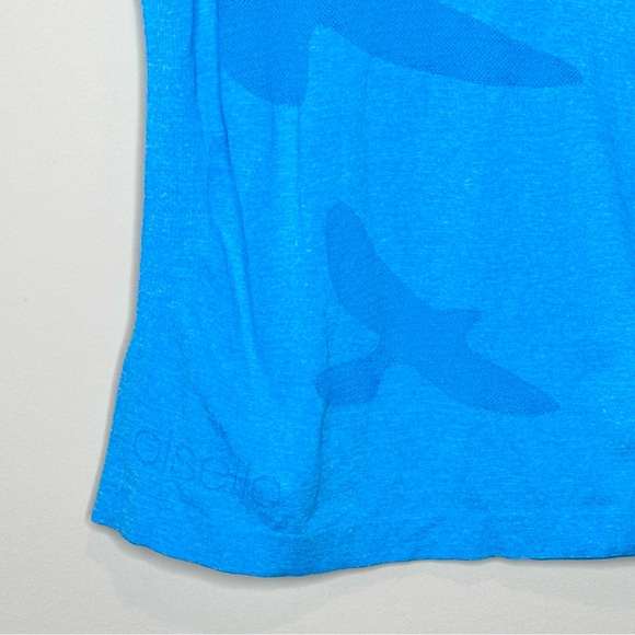 Oiselle Flyte Tank Top Size Small Bold Blue NWT Activewear Workout - Picture 3 of 12